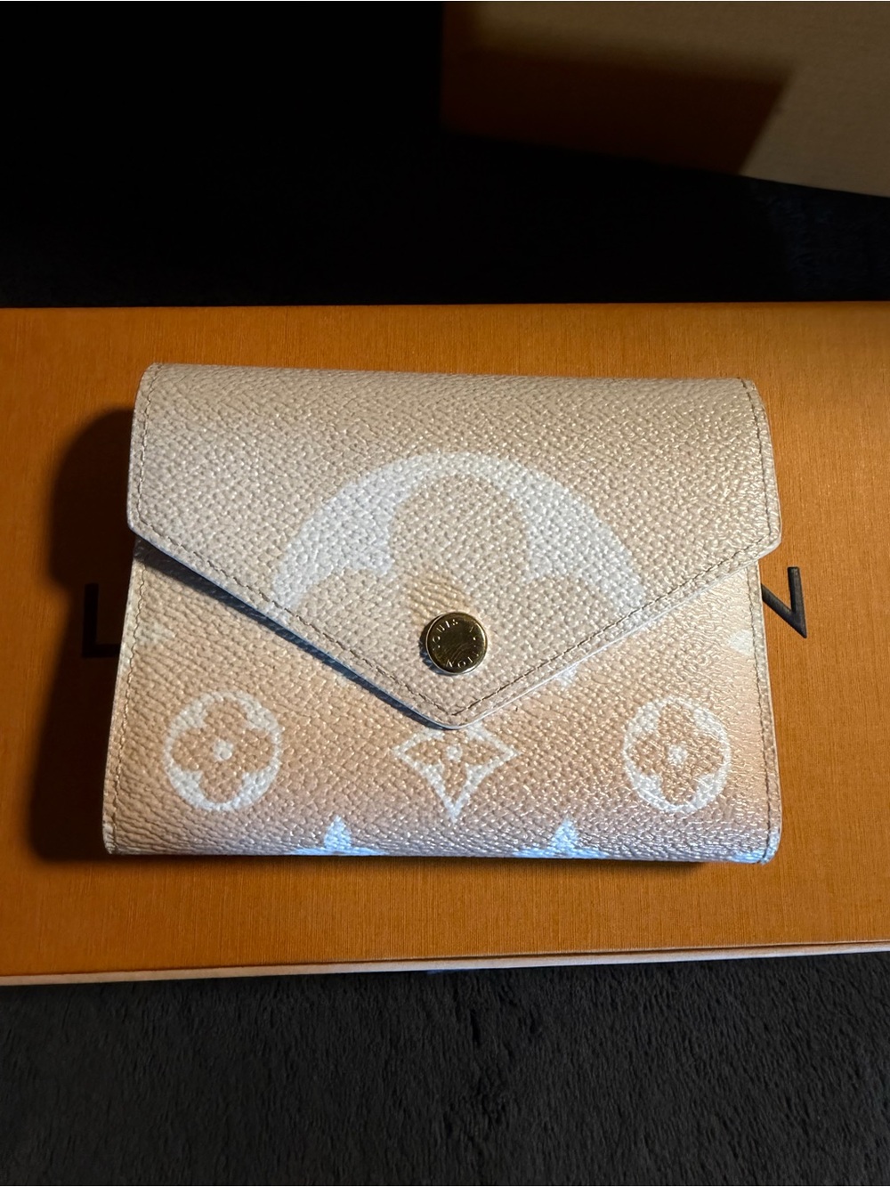 Louis Vuitton Victorine wallet